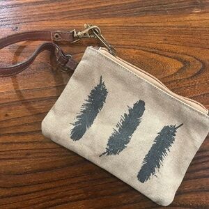 👜 Double Sided Canvas Wristlet